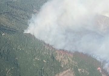 East Evans Creek Fire lines holding strong, state incident management teams take command of fire