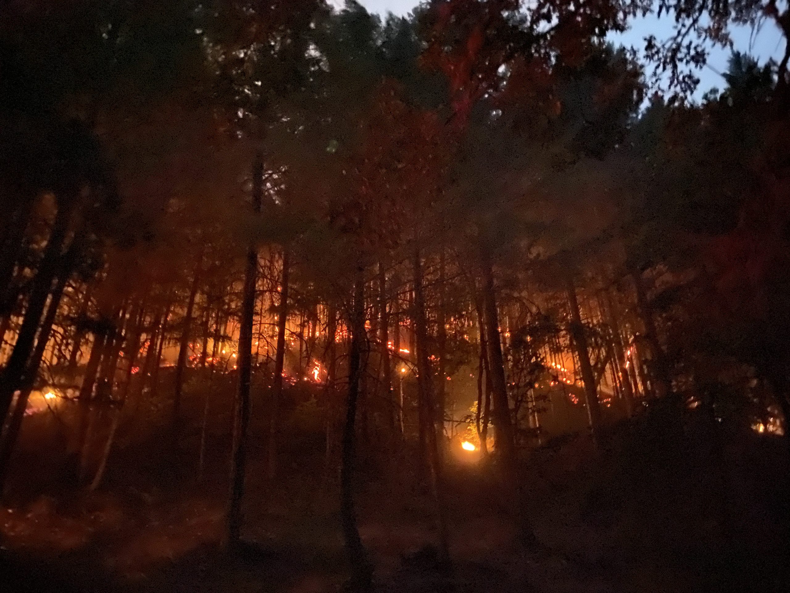 Fielder Creek Fire, Northwest of Rogue River,100% Lined and Plumbed Overnight