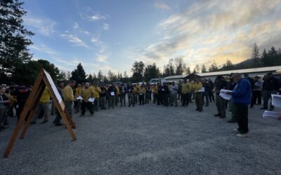 Firefighters hold Upper Applegate Fire overnight, line 70% of the fire’s perimeter   